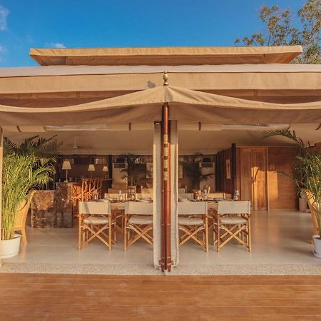 Aladdin Luxury Camp Phuket Hotel Buitenkant foto