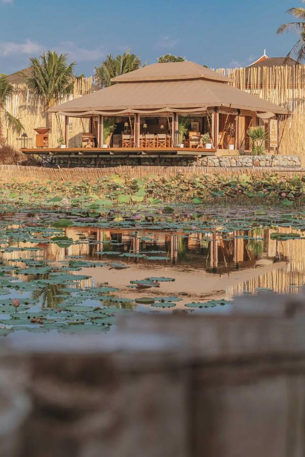 Aladdin Luxury Camp Phuket Hotel Buitenkant foto